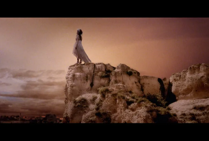  OLIVIA inspi' REIRA(TRAPNEST) / a little pain